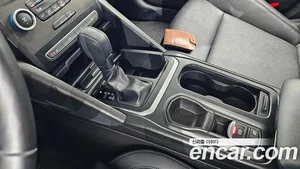 Renault SM6, 2017 — миниатюра 12
