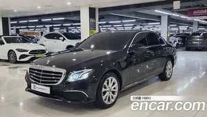 Mercedes-Benz E-Class, 2019 — миниатюра 1