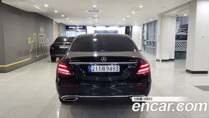 Mercedes-Benz E-Class, 2019 — миниатюра 3