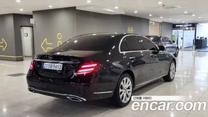 Mercedes-Benz E-Class, 2019 — миниатюра 4