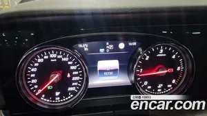 Mercedes-Benz E-Class, 2019 — миниатюра 5