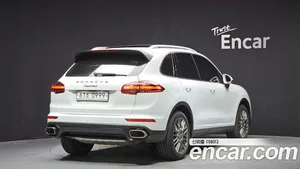 Porsche Cayenne, 2016 — миниатюра 2