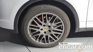 Porsche Cayenne, 2016 — миниатюра 5
