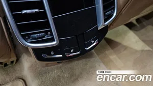Porsche Cayenne, 2016 — миниатюра 18