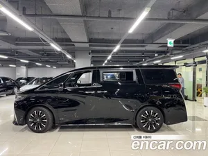 Toyota Alphard, 2024 — миниатюра 2