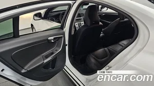 Volvo S60, 2014 — миниатюра 17