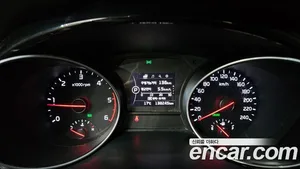 Kia Carnival, 2015 — миниатюра 8