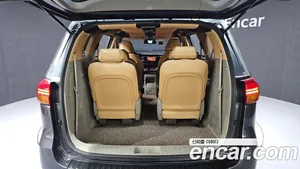 Kia Carnival, 2015 — миниатюра 20