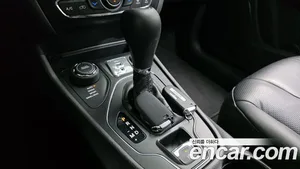Jeep Cherokee, 2019 — миниатюра 12