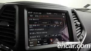 Jeep Cherokee, 2019 — миниатюра 22