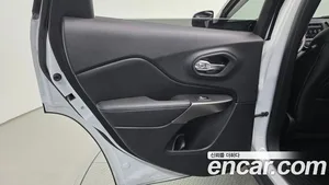 Jeep Cherokee, 2019 — миниатюра 15