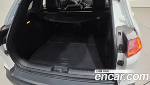 Jeep Cherokee, 2019 — миниатюра 29