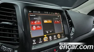 Jeep Cherokee, 2018 — миниатюра 16