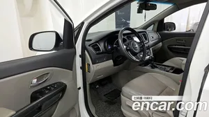 Kia Carnival, 2015 — миниатюра 13