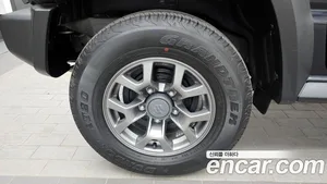 Suzuki Jimny, 2023 — миниатюра 5