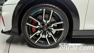 Mini Cooper Convertible, 2026 — миниатюра 5