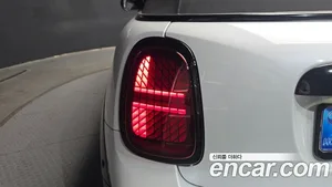 Mini Cooper Convertible, 2026 — миниатюра 9