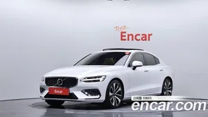 Volvo S60, 2023 — миниатюра 1