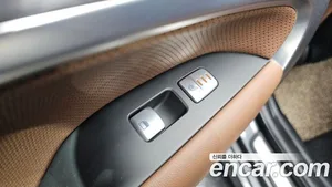 Genesis G70, 2019 — миниатюра 25