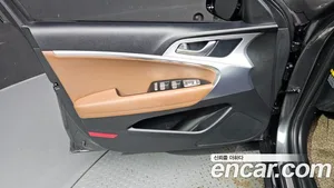 Genesis G70, 2019 — миниатюра 14