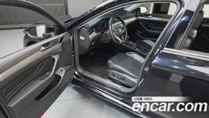 Volkswagen Passat, 2022 — миниатюра 13