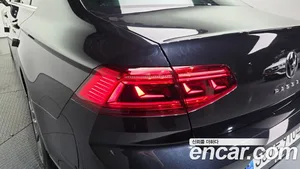 Volkswagen Passat, 2022 — миниатюра 9