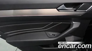 Volkswagen Passat, 2022 — миниатюра 15