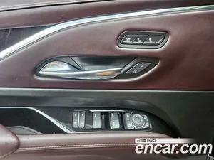 Cadillac Escalade, 2021 — миниатюра 6