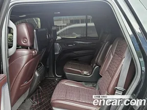 Cadillac Escalade, 2021 — миниатюра 16