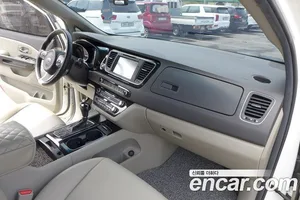 Kia Carnival, 2016 — миниатюра 14