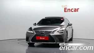 Lexus LS, 2023 — миниатюра 3
