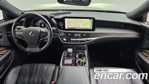 Lexus LS, 2023 — миниатюра 7