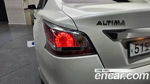 Nissan Altima, 2016 — миниатюра 8