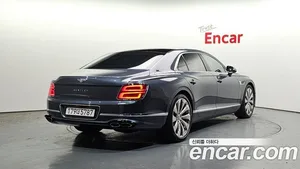 Bentley Flying Spur, 2022 — миниатюра 2