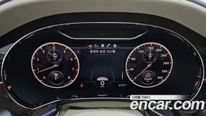 Bentley Flying Spur, 2022 — миниатюра 8