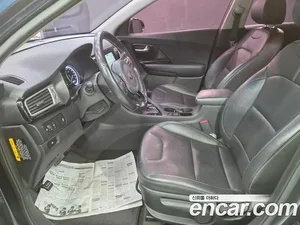 Kia Niro, 2016 — миниатюра 17