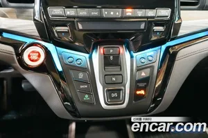 Honda Odyssey, 2022 — миниатюра 14