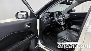 Jeep Compass, 2019 — миниатюра 13