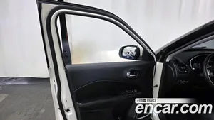 Jeep Compass, 2019 — миниатюра 14