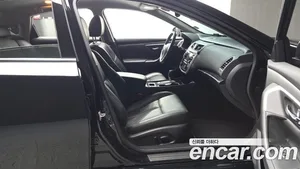 Nissan Altima, 2017 — миниатюра 16