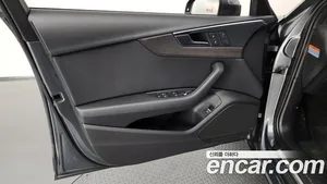 Audi A4, 2019 — миниатюра 14