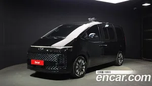 Hyundai Staria, 2023 — миниатюра 1