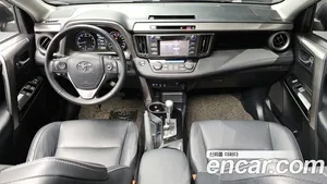 Toyota RAV4, 2018 — миниатюра 10