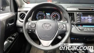 Toyota RAV4, 2018 — миниатюра 19