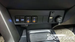 Toyota RAV4, 2018 — миниатюра 23