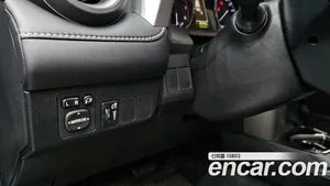 Toyota RAV4, 2018 — миниатюра 27