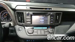 Toyota RAV4, 2018 — миниатюра 31