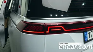 Kia Carnival, 2022 — миниатюра 9
