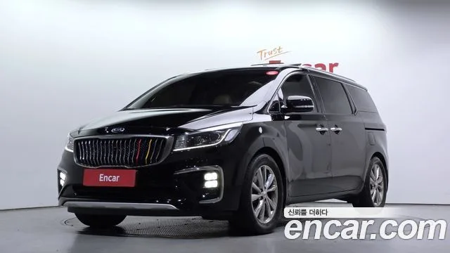 Kia Carnival, 2019 — фото автомобиля из Кореи