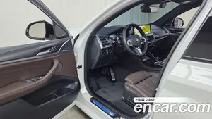 BMW X4, 2025 — миниатюра 13